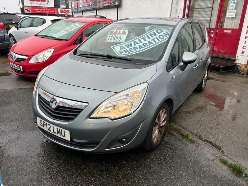 Used Vauxhall Meriva Active 100 HP (73 kW) 2012 Silver MPV