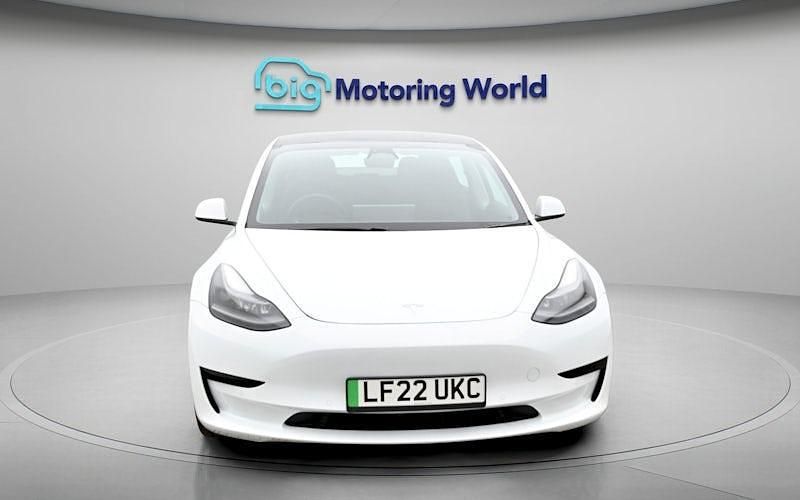 Used Tesla Model 3 Standard Range 180 kW (245 HP) 2021 White Sedan