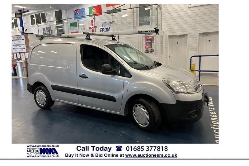 Used Citroën Berlingo 90 HP (66 kW) 2014 Silver MPV
