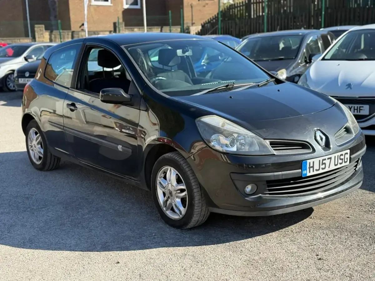 Usado Renault Clio II Dynamique 2007 Preto Citadino