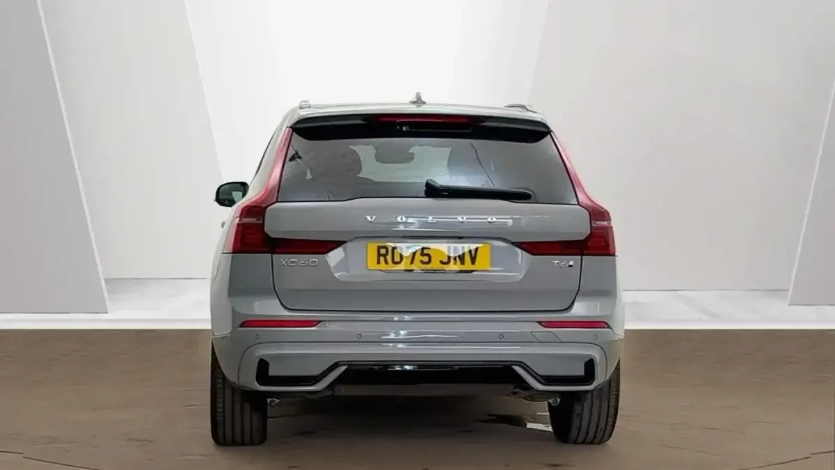 Used Volvo XC60 Plus 345 HP (253 kW) 2026 SUV