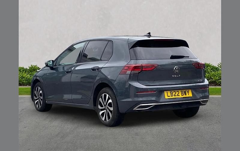 Used VW Golf VIII Active 128 HP (94 kW) 2022 Grey Hatchback