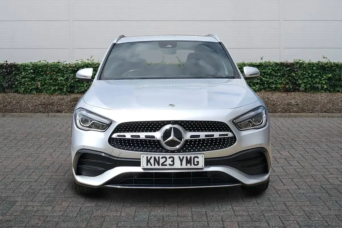 Used Mercedes GLA220 Executive 2023 Silver SUV
