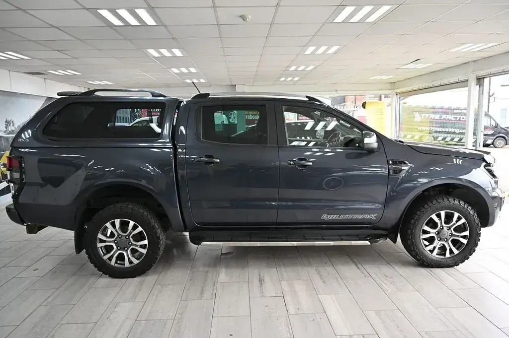 Käytetty Ford Ranger Wildtrack 2021 Harmaa Nouto