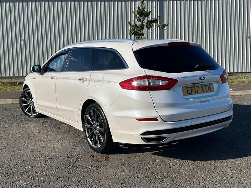 Used Ford Mondeo Vignale 180 HP (132 kW) 2017 White Estate