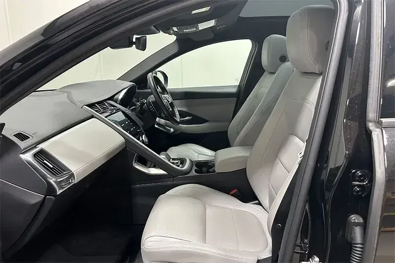 Used Jaguar E-Pace R-Dynamic 304 HP (223 kW) 2023 Black SUV