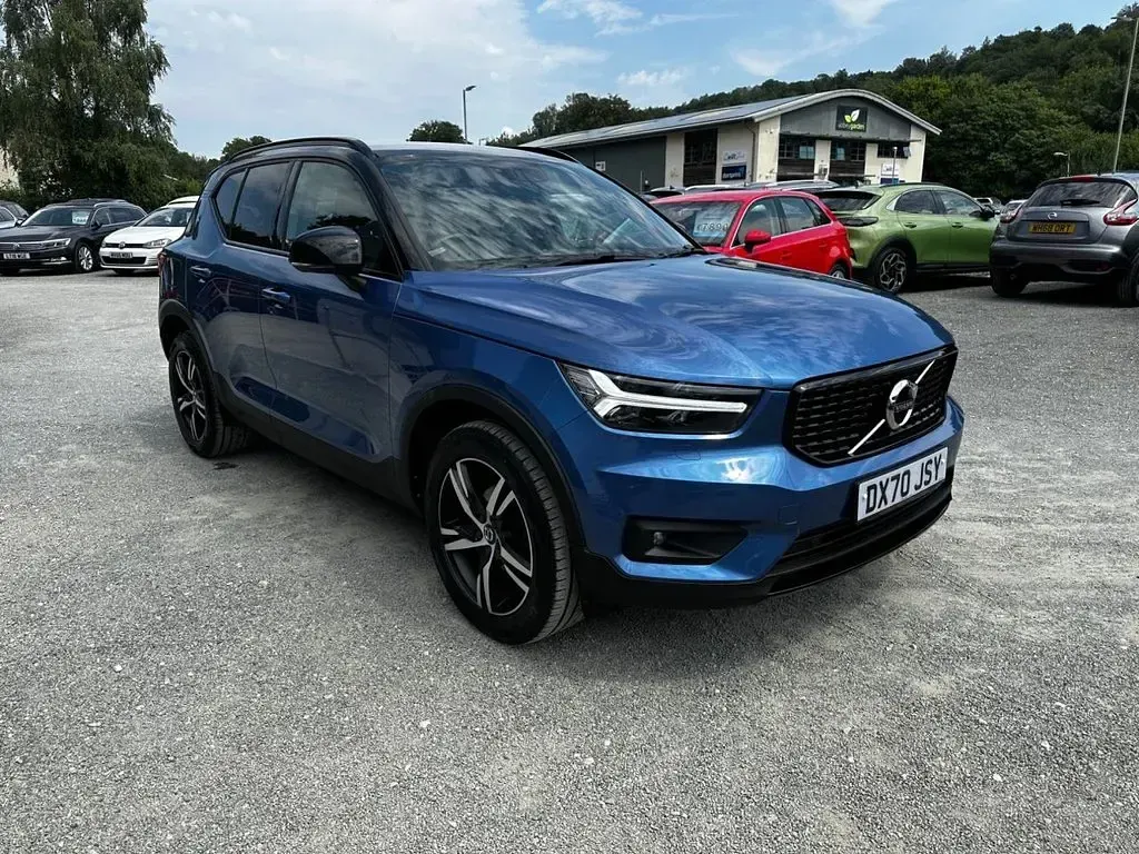 Used Volvo XC40 R-Design 150 HP (110 kW) 2020 Blue SUV