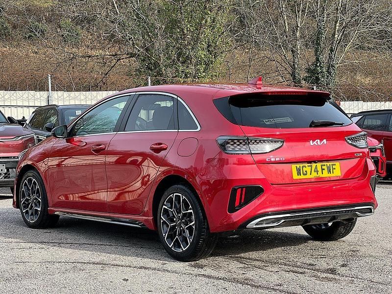 Used Kia Ceed GT-Line 138 HP (101 kW) 2024 Red Hatchback