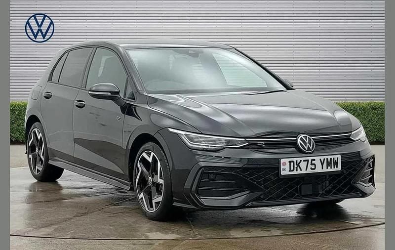 Used VW Golf VIII R-line 150 HP (110 kW) 2025 Black Hatchback