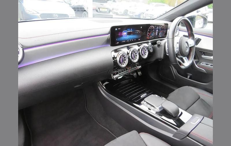 Used Mercedes CLA200 AMG Line Premium Plus 161 HP (118 kW) 2023 White Coupe