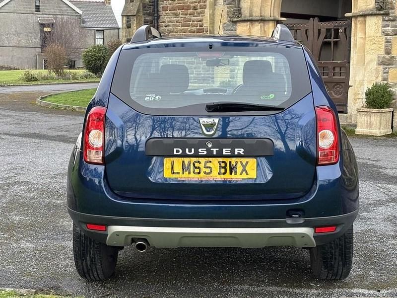 Used Dacia Duster Lauréate 110 HP (80 kW) 2015 Blue SUV