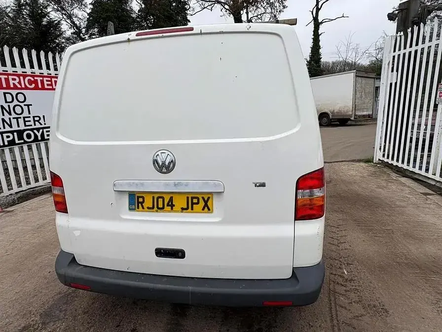 Begagnad VW Transporter 2004 Vit Van