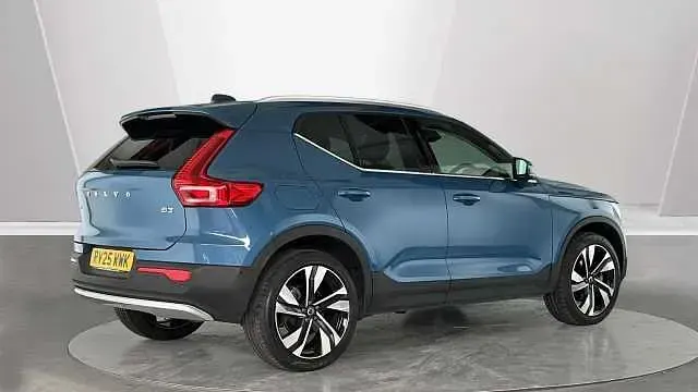 Used Volvo XC40 Ultra 161 HP (118 kW) 2025 SUV