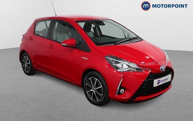 Used 2019 Toyota Yaris Hybrid Hatchback | £11,699 (Good price) - Image 1/4