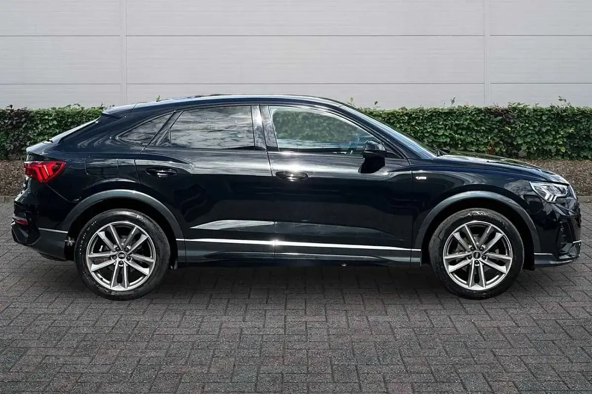Used Audi Q3 Black Edition 150 HP (110 kW) 2022 Black SUV