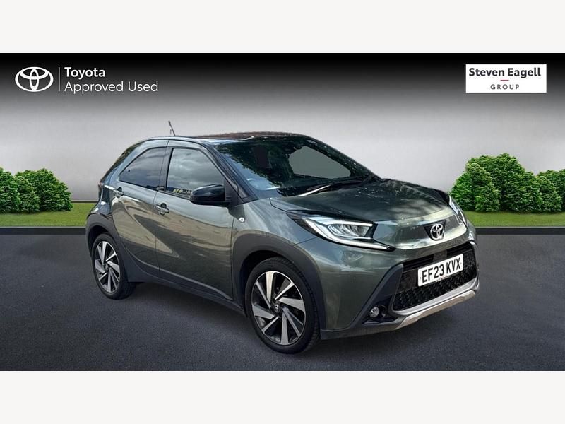 Green Used 2023 Toyota Aygo Hatchback | £12,854 (A bit pricey) - Image 1/3