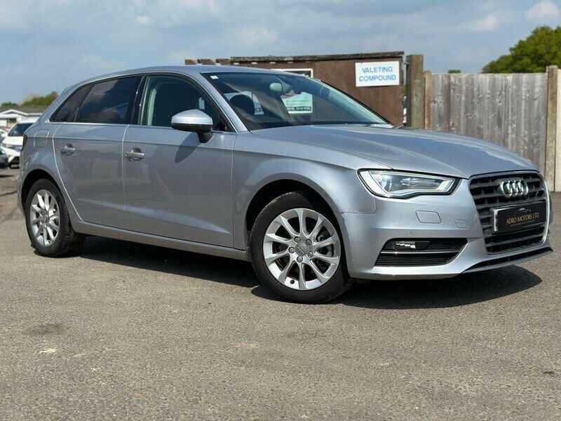 Silver Used 2014 Audi A3 Hatchback | £8,395 (Good price) - Image 1/4