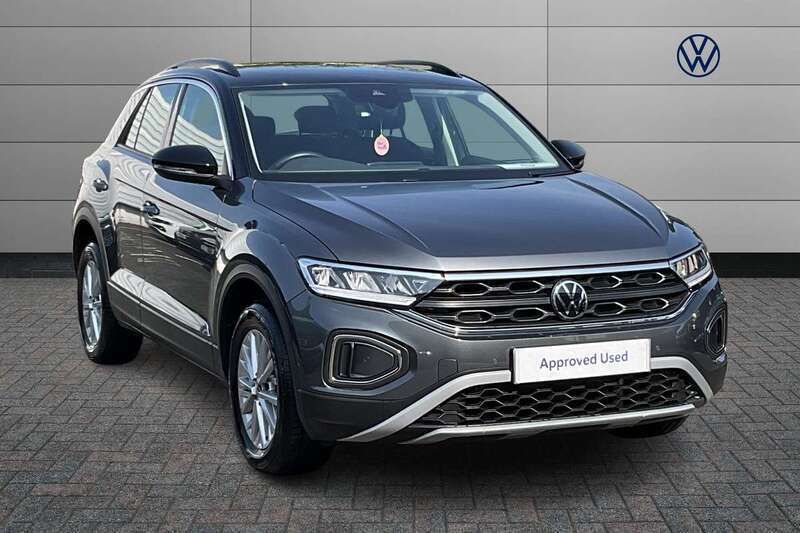 Grey Used 2023 VW T-Roc Life SUV | £20,142 (Fair price) - Image 1/4