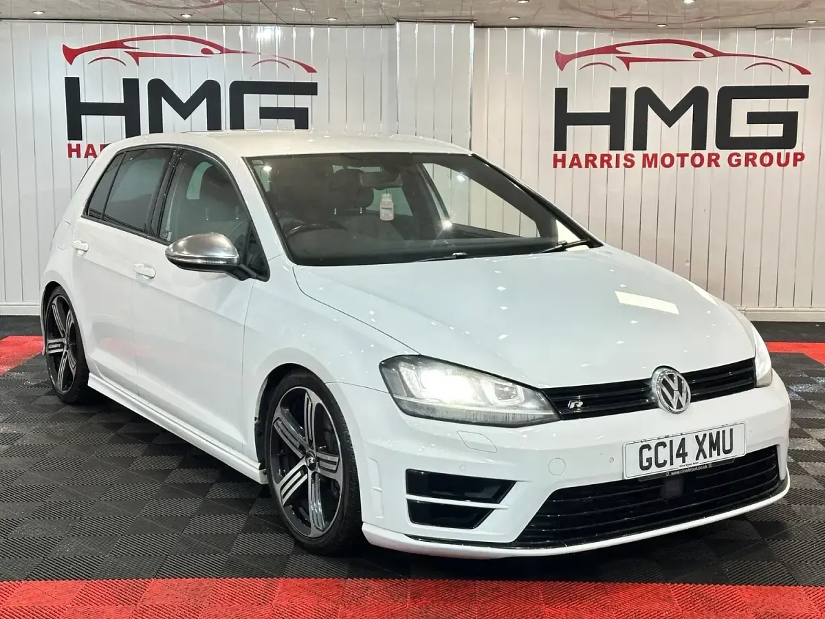 Used VW Golf VII R 2014 White Hatchback
