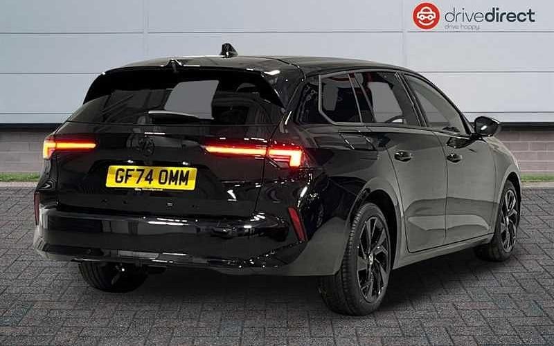 Used Vauxhall Astra S 131 HP (96 kW) 2024 Black Estate