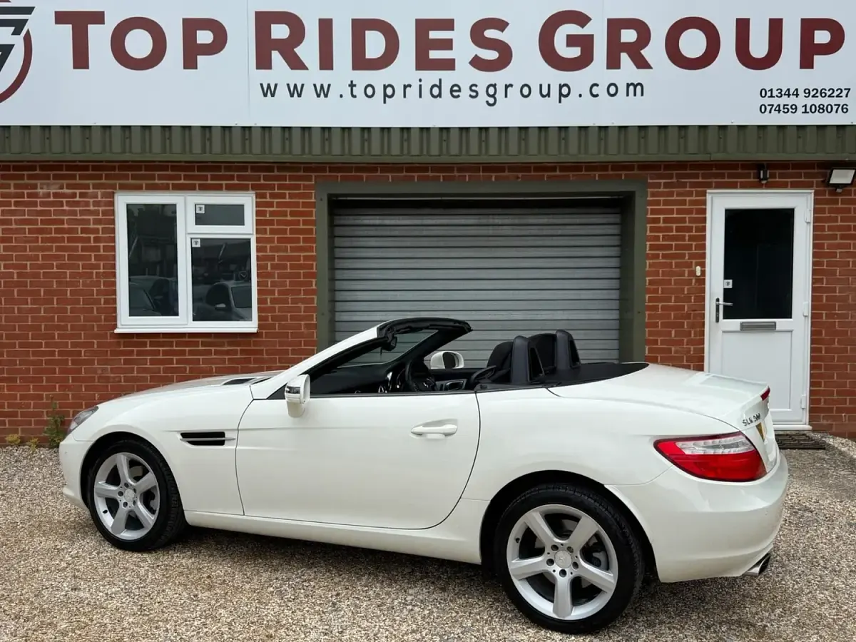 Used Mercedes SLK200 2013 White Cabriolet