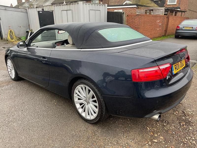 Used Audi Cabriolet Design 2011 Blue Cabriolet