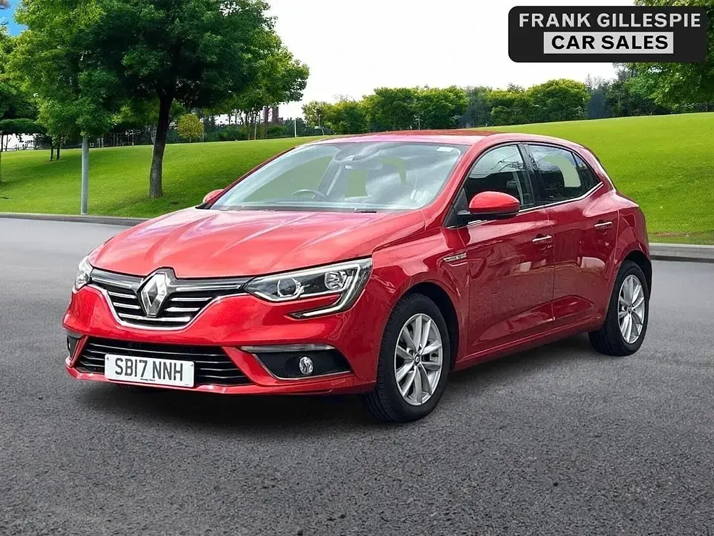 Used Renault Mégane Dynamique 110 HP (80 kW) 2017 Red Hatchback