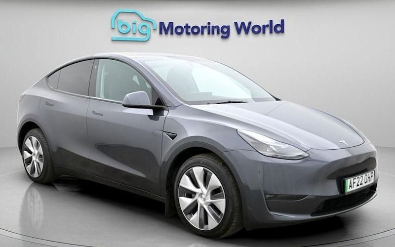 Used Tesla Model Y Long Range AWD 286 kW (389 HP) 2025 SUV