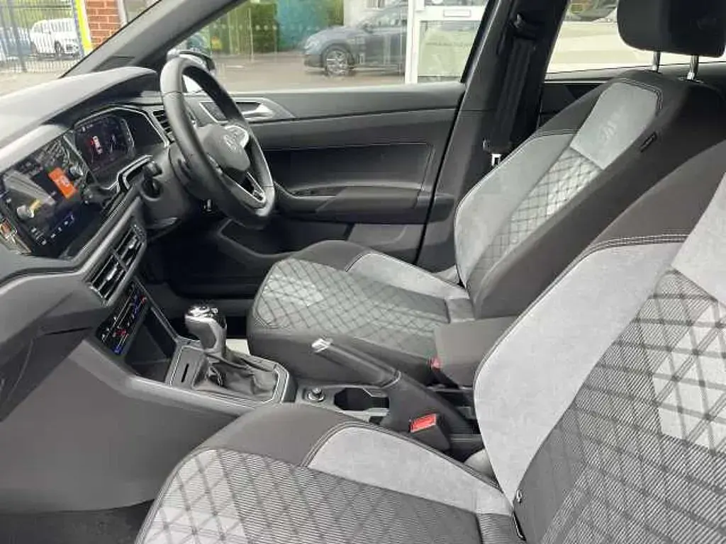 Used VW Polo R-line 110 HP (80 kW) 2023 Grey Hatchback