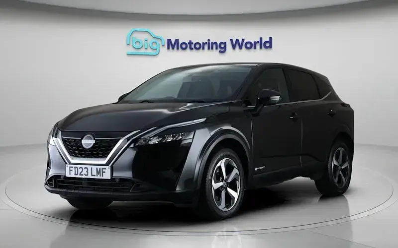 Used Nissan Qashqai N-Connecta 190 HP (139 kW) 2023 Black SUV