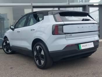 Usado Volvo EX30 Plus 200 kW (272 HP) 2024 Azul SUV