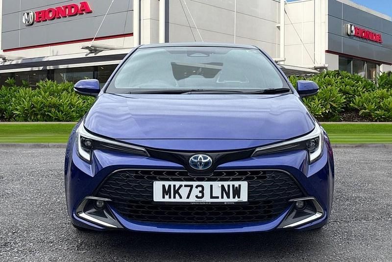 Used Toyota Corolla 2023 Blue Hatchback