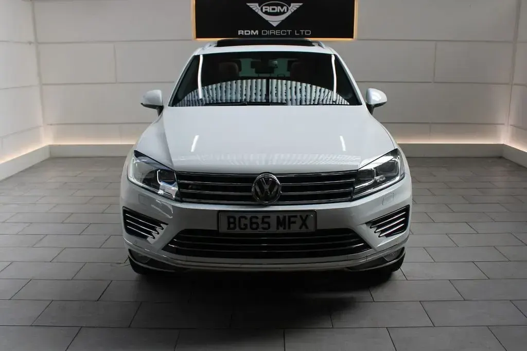 Używany VW Touareg R-line 2015 Biały SUV
