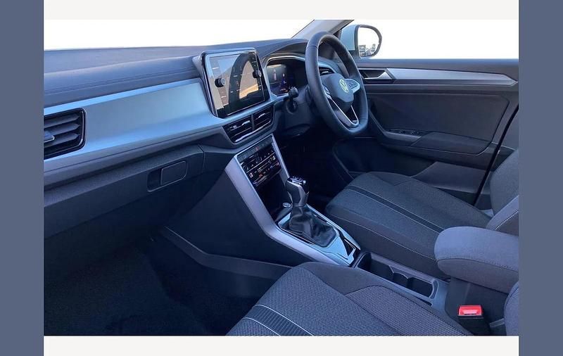 New VW T-Roc Match 150 HP (110 kW) 2025 White SUV