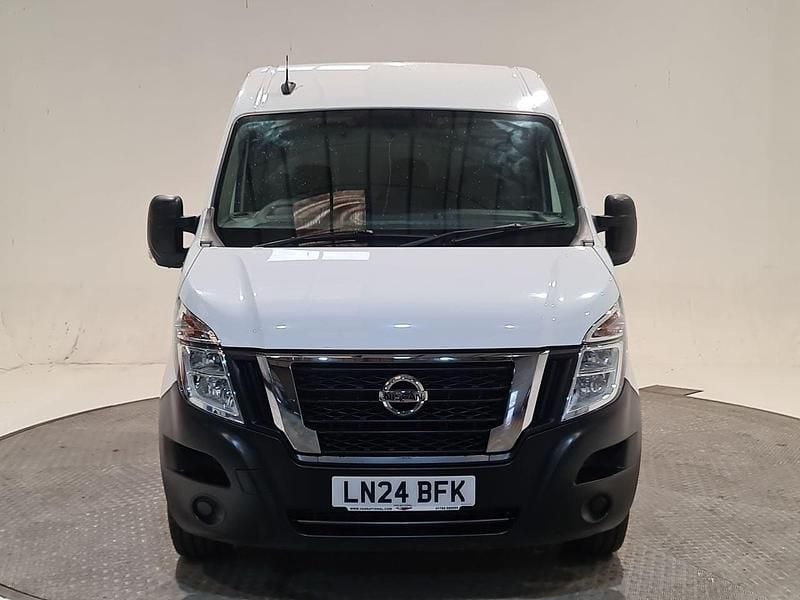 Used Nissan Interstar Acenta 135 HP (99 kW) 2024 White Van