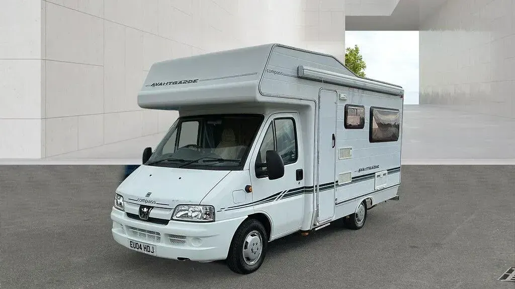 Used Peugeot Boxer 2004 White Van