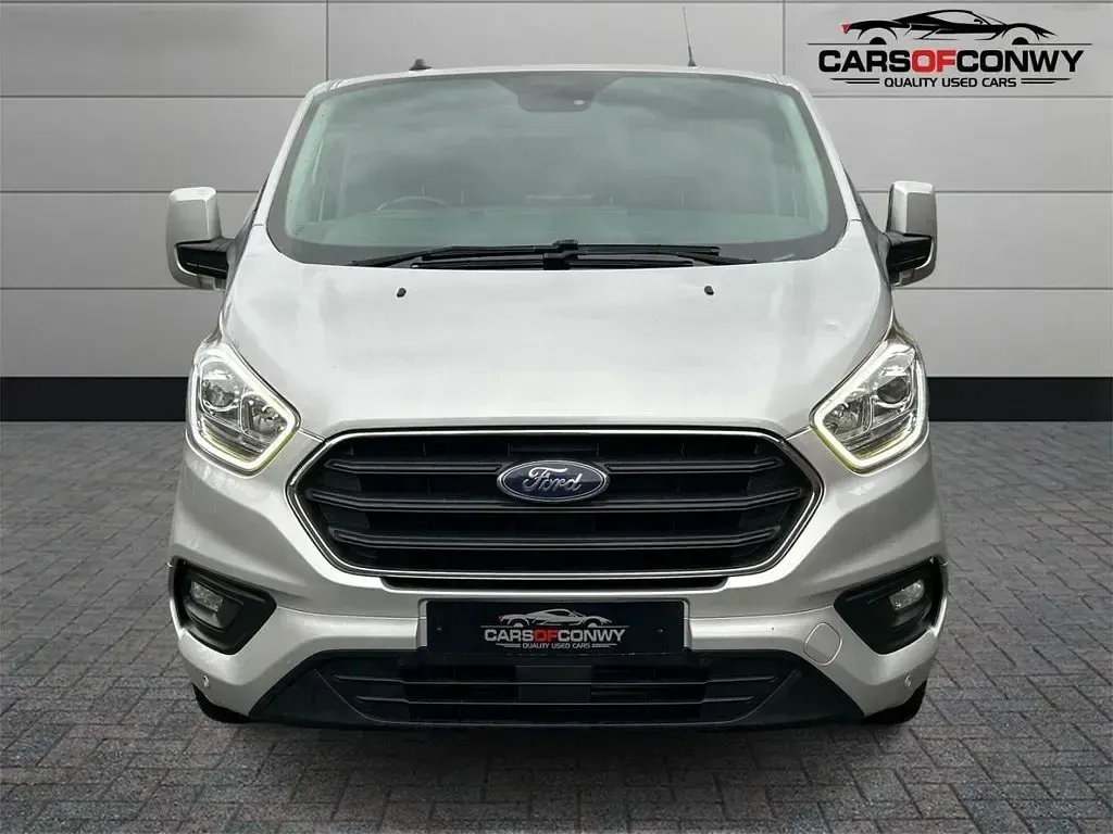 Used Ford Transit Custom Limited 170 HP (125 kW) 2020 Silver Van