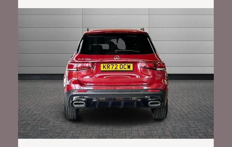 Used Mercedes GLB200 AMG Line Premium Plus 161 HP (118 kW) 2023 Red SUV