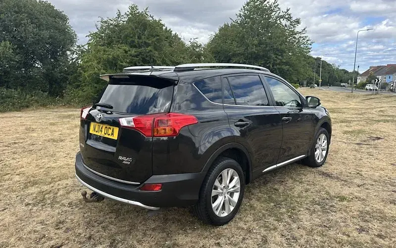 Used Toyota RAV4 150 HP (110 kW) 2014 Brown SUV