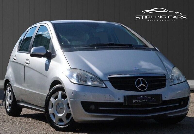 Silver Used 2010 Mercedes A160 Classic Hatchback | £3,289 (A bit pricey) - Image 1/4
