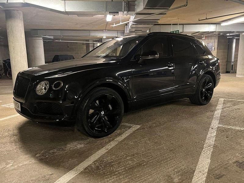 Black Used 2016 Bentley Bentayga SUV | £36,000 - Image 1/4
