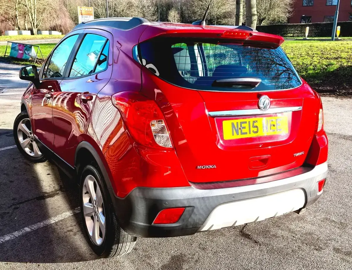 Used Vauxhall Mokka 140 HP (102 kW) 2015 Red SUV