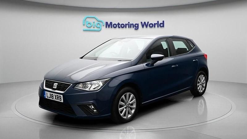 Used Seat Ibiza SE 95 HP (69 kW) 2018 Blue Hatchback