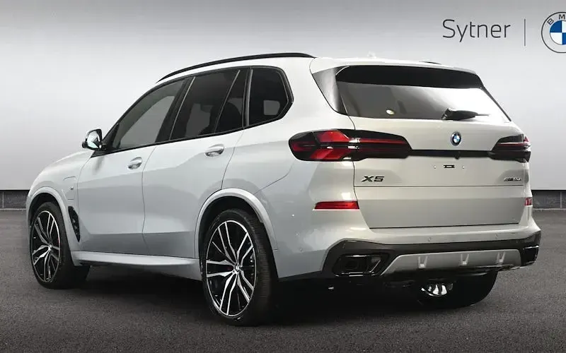 New BMW X5 M Sport 489 HP (359 kW) 2026 SUV