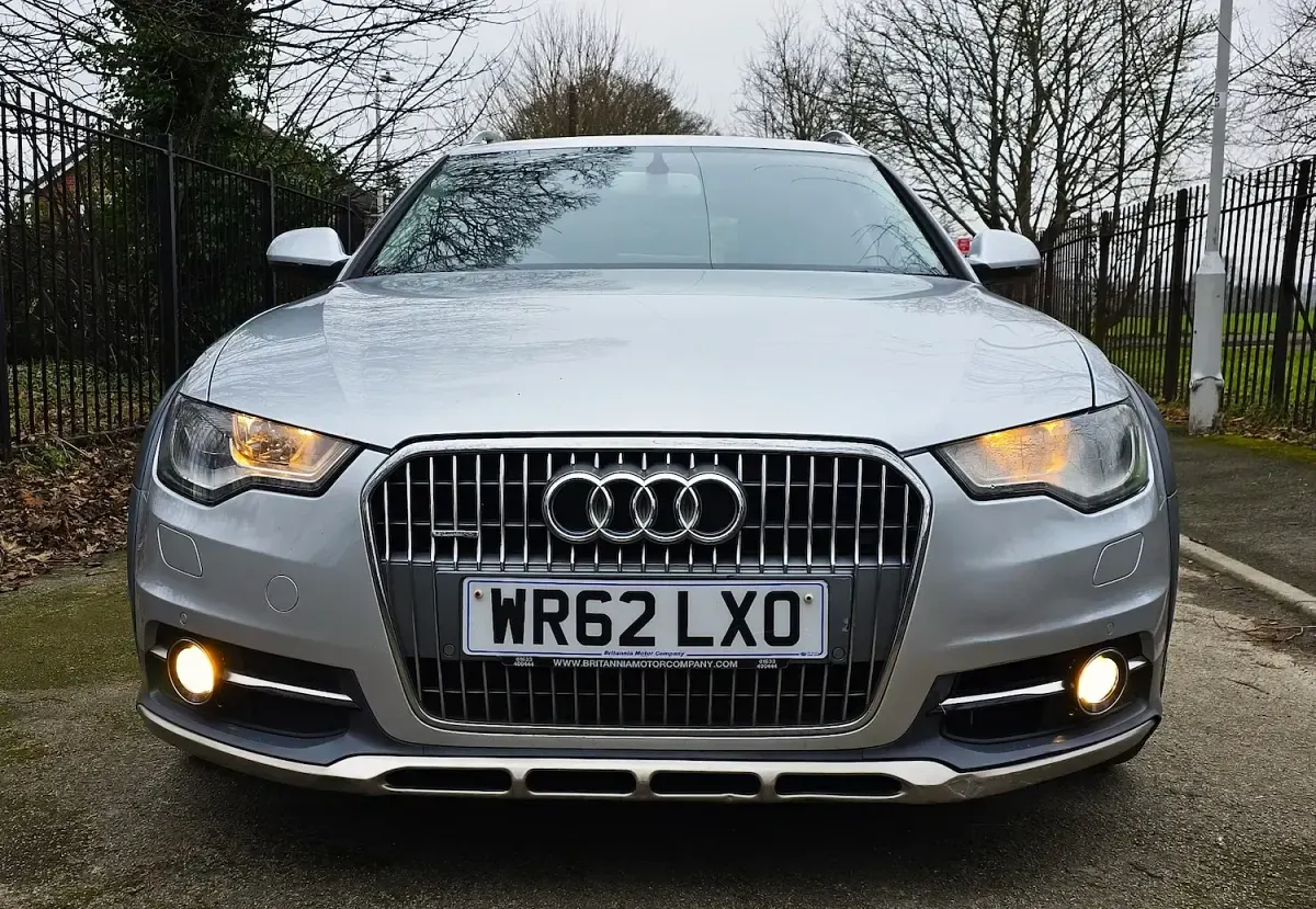 Used Audi A6 Allroad Comfort 245 HP (180 kW) 2012 Silver Estate