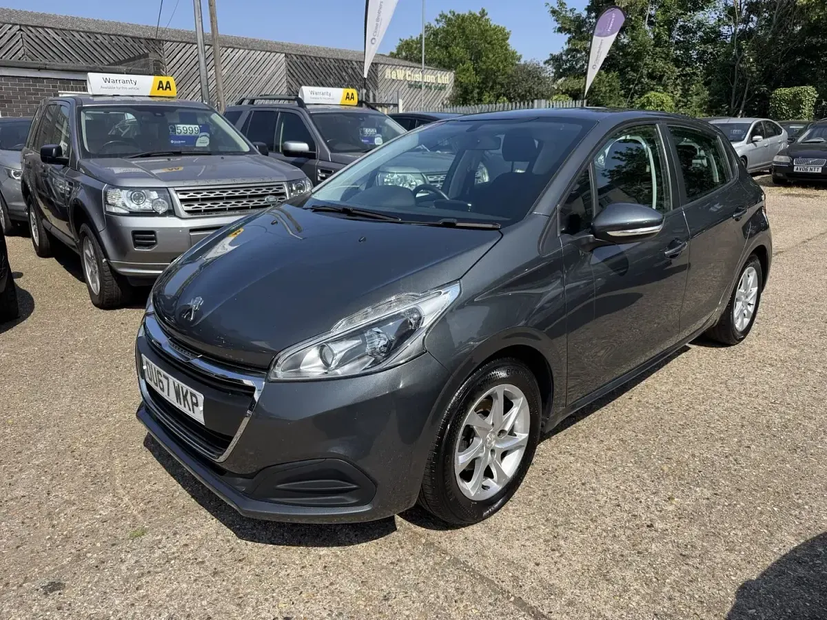 Used Peugeot 208 Active 2017 Grey Hatchback