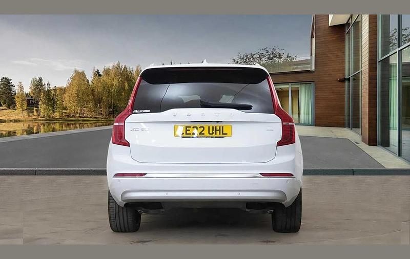 Used Volvo XC90 Inscription 449 HP (330 kW) 2022 White SUV