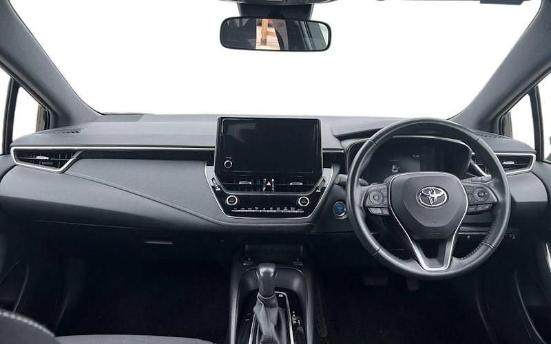 Used Toyota Corolla 184 HP (135 kW) 2022 Black Hatchback