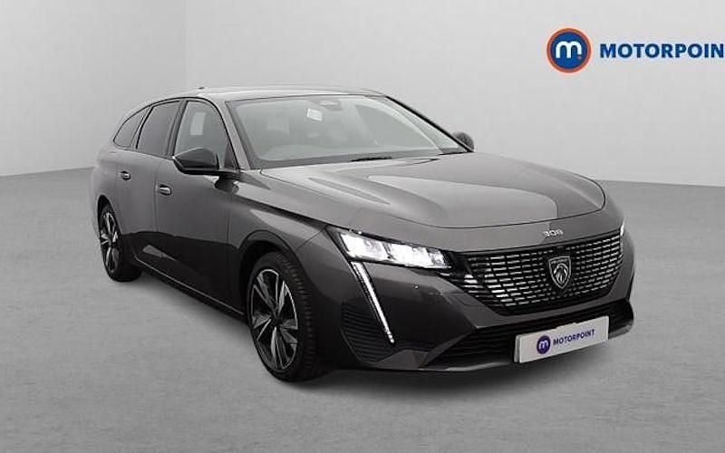 Used Peugeot 308 SW Allure 131 HP (96 kW) 2024 Estate