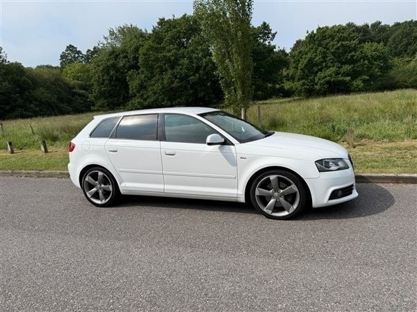 Ibis white Used 2011 Audi A3 Sportback S-Line Hatchback | £2,995 (Fair price) - Image 1/1